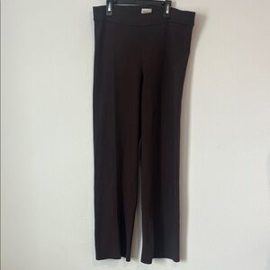 Stretch Straight-Leg Pants in Dark Brown